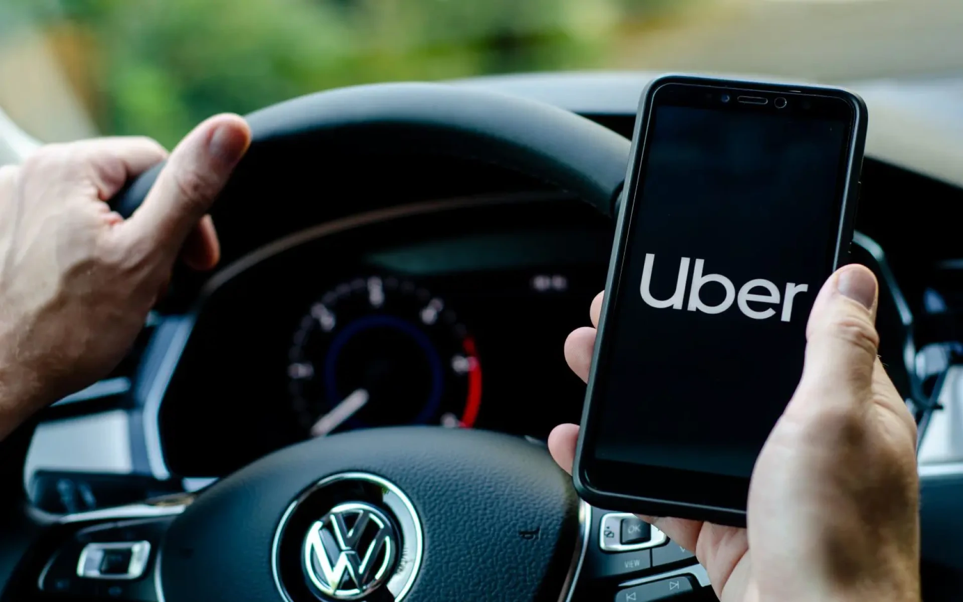Earnings on Uber in Poland: How Much Can You Make?
